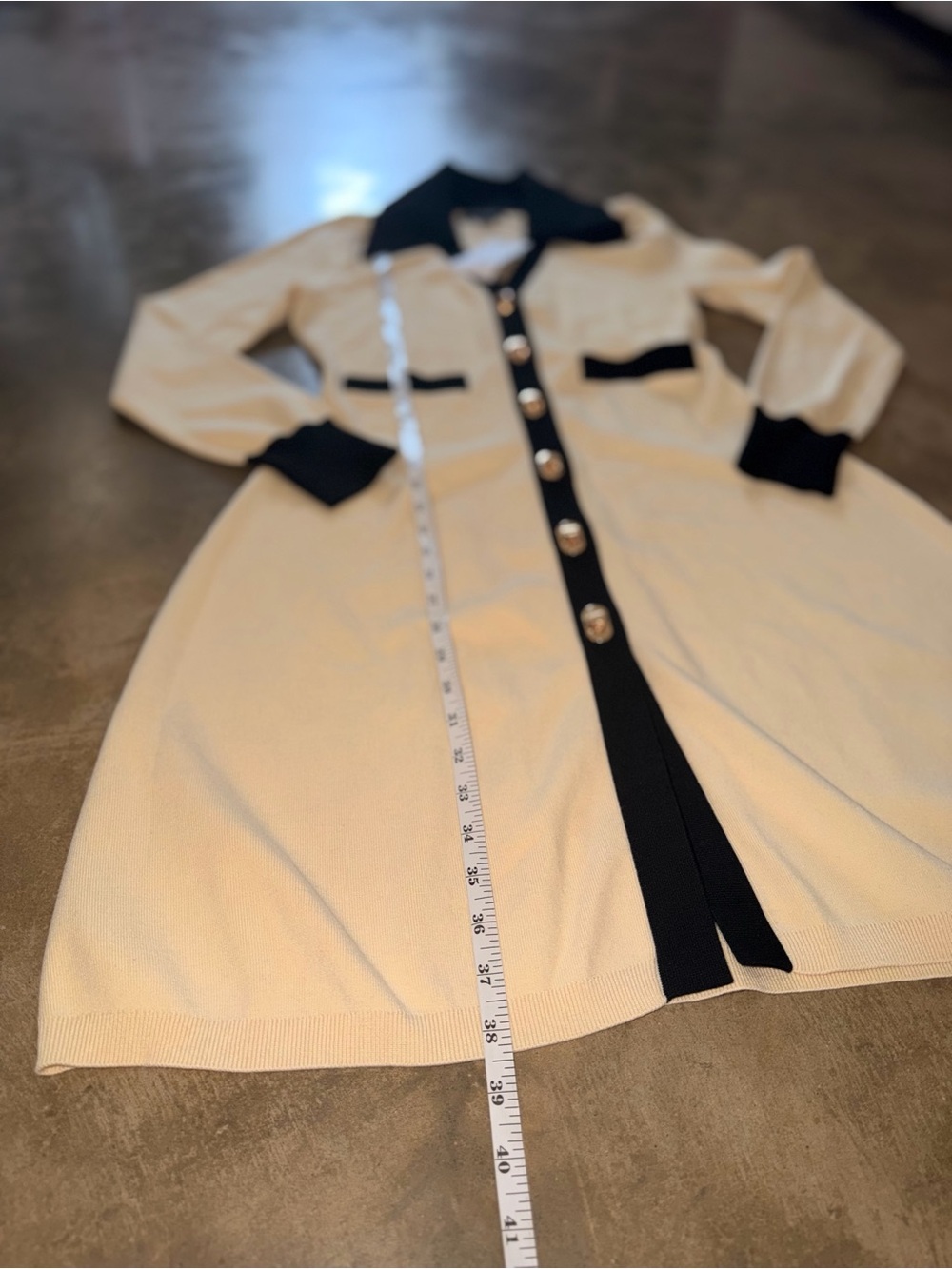 Urban Revivo NWT Contrast Knit Sweater Dress Gold Buttons Ivory Black US 8 - Picture 11 of 13